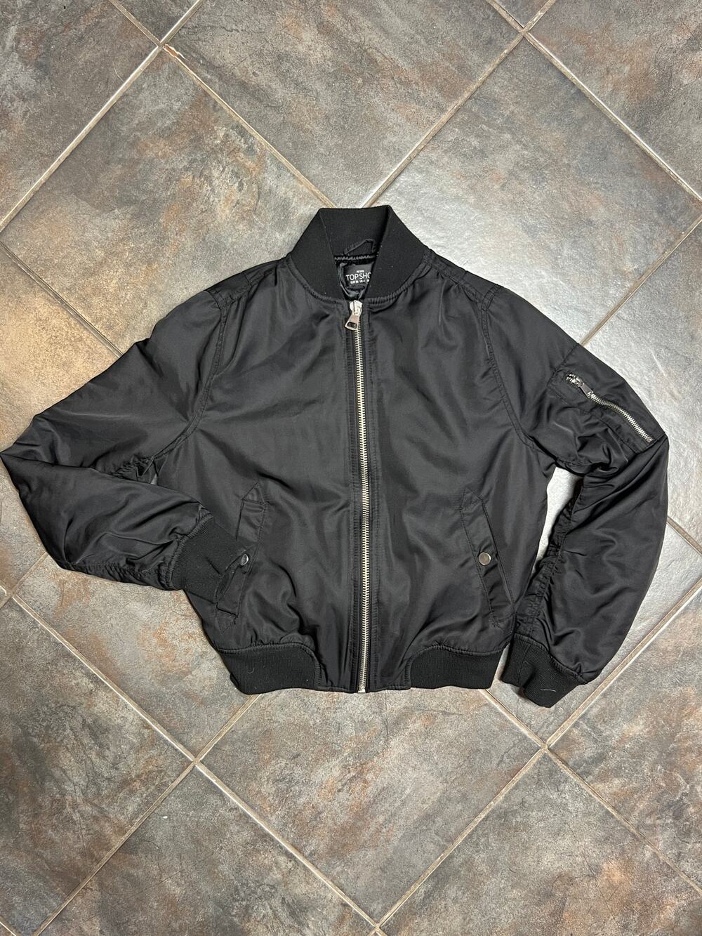TOPSHOP PETITE SIZE 4 WOMENS JACKET EUC